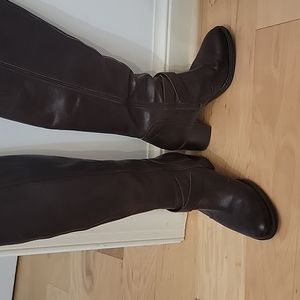 🌸 Aldo brown tall leather riding boots 3” …